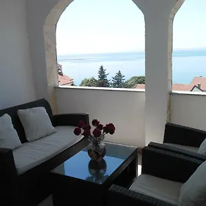 Apartment Mirta, Stara Baška