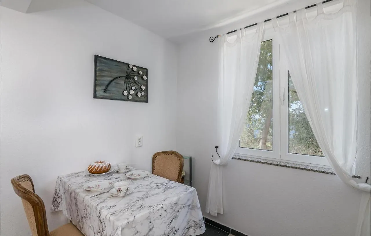 Stunning Apartment In Stara Baska With Wifi